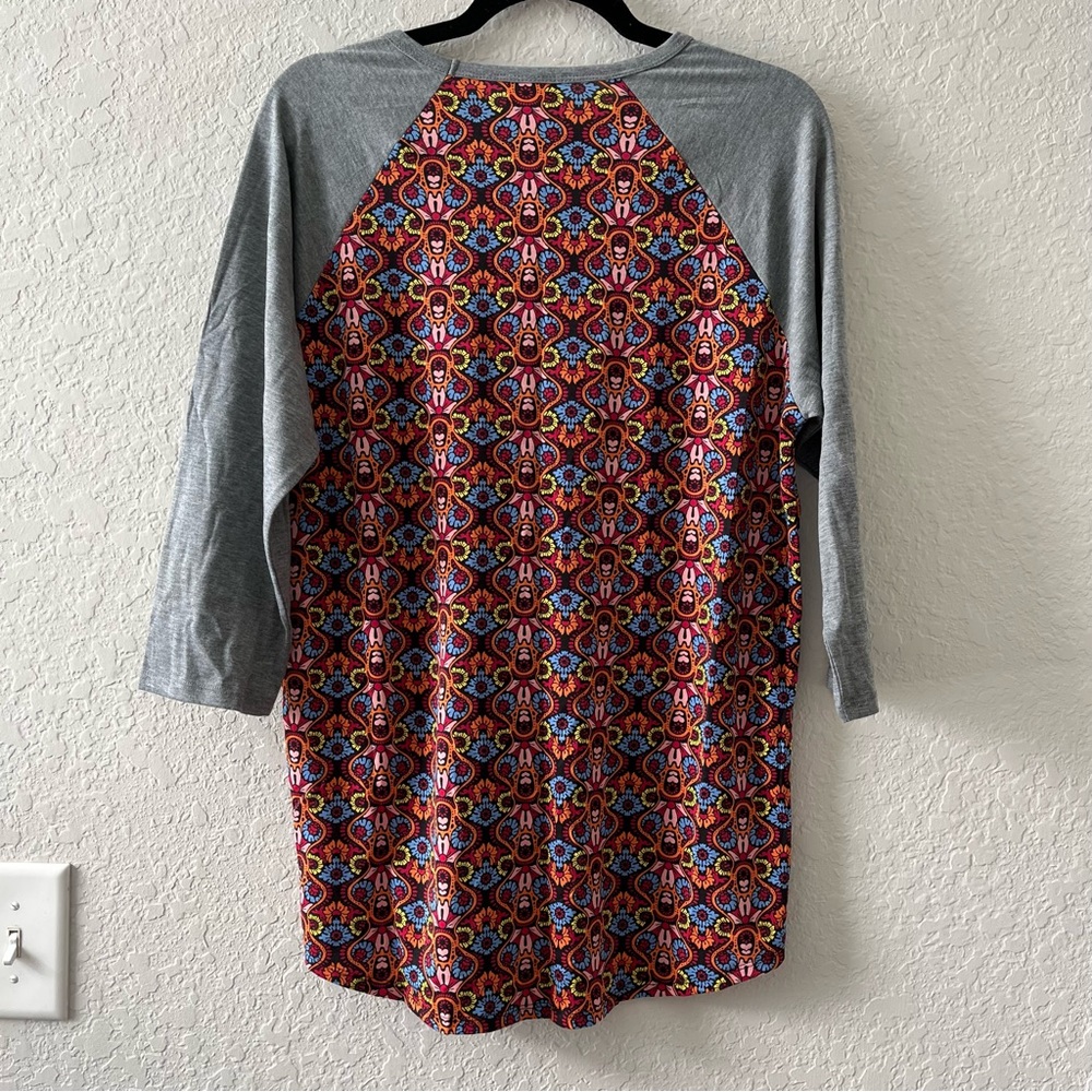 Lularoe Randy Top - Picture 2 of 5
